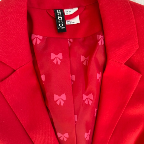 Red blazer - Picture 3 of 4